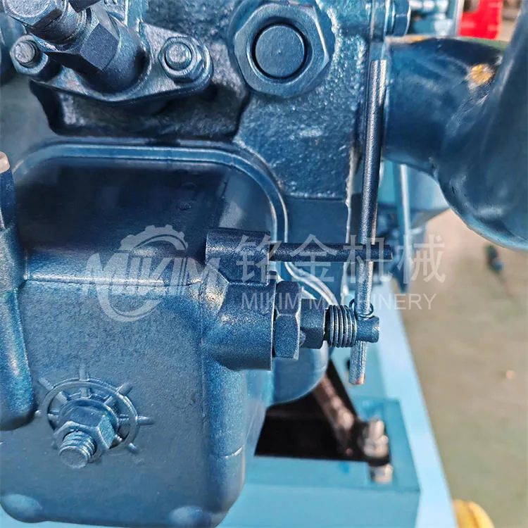 Maskine til fremstilling af slagtekyllinger til kyllingefoder